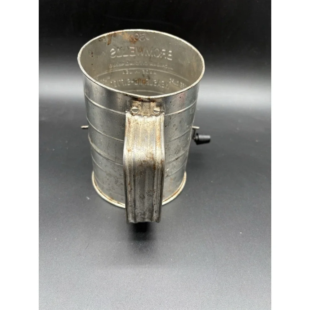 Bromwell's #39 Measuring-Sifter Flour 3-Cup Crank Hand Tool 1950s-70s Vtg‎